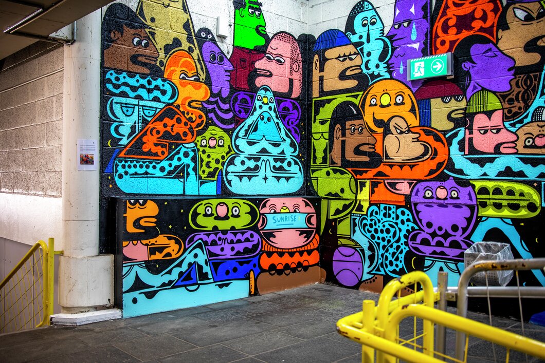 Ny kunstvegg på Trosterud T-banestasjon (av kunstner Øivin Horvei)