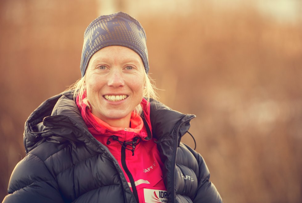 Marthe Katrine Myhre er glad hun kombinerer løpe- og langrennstrening så godt som hun gjør. (Foto: Bård Gundersen)