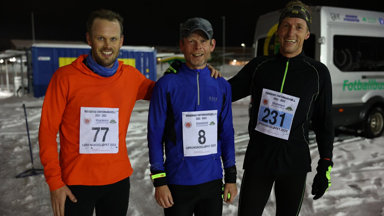 F.v: Bendik Hegna, Ole Gorm Berg og Sverre Gunanr Brunstad etter målgang  i Vinterkarusellen Romerike på Jessheim 