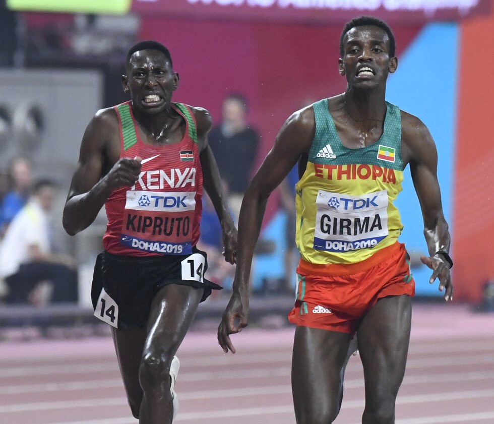 VM friidrett 2019 Doha - Conseslus KIPRUTO - Lamecha GIRMA - finale 3000 m hinder